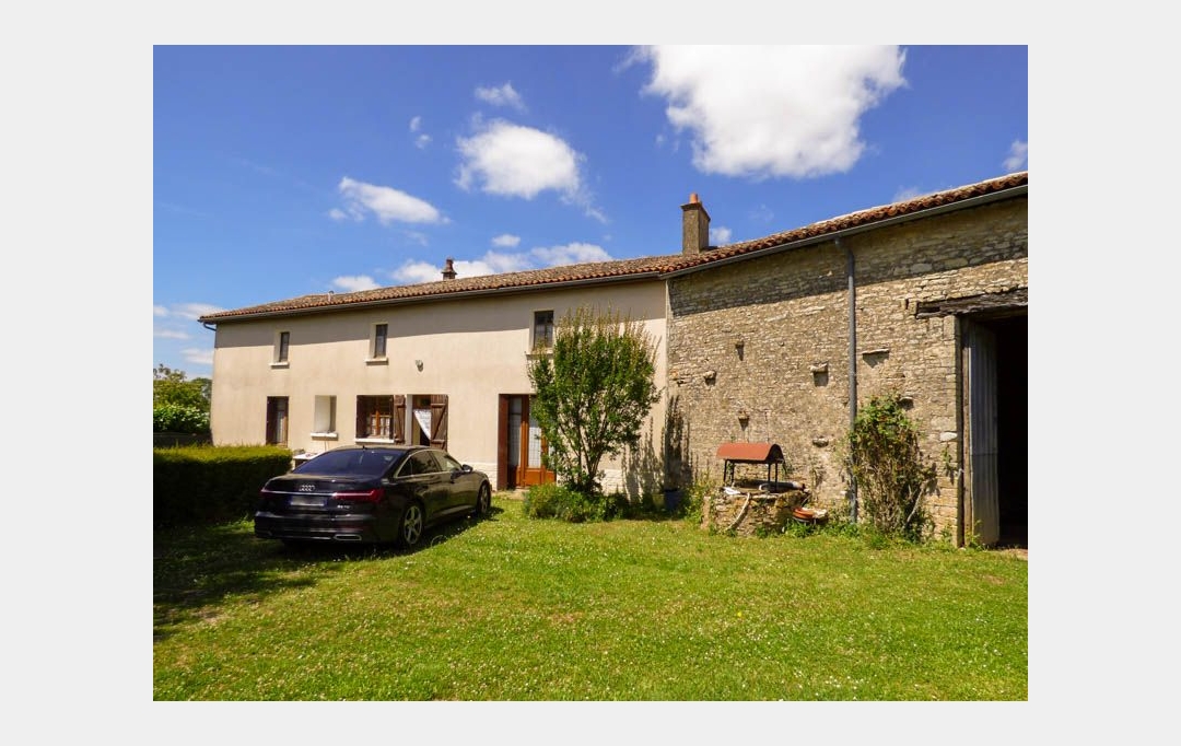 Agence Immobilière Berland Bennett : Maison / Villa | SAUZE-VAUSSAIS (79190) | 120 m2 | 109 000 € 