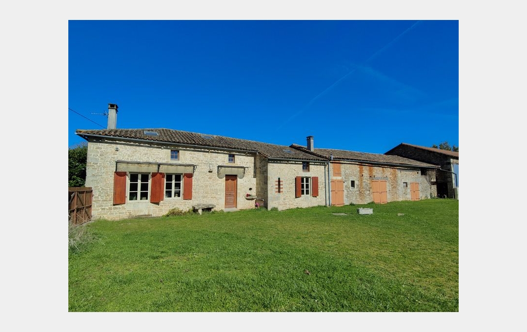 Agence Immobilière Berland Bennett : Maison / Villa | SAUZE-VAUSSAIS (79190) | 150 m2 | 165 800 € 