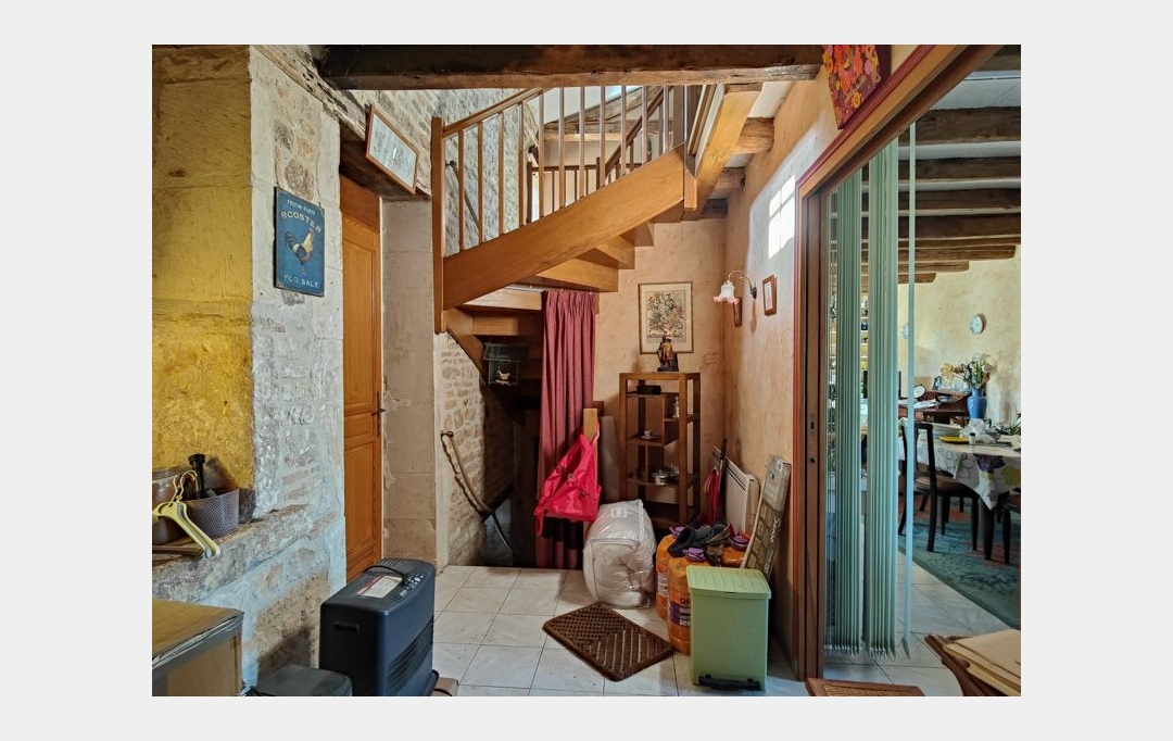 Agence Immobilière Berland Bennett : Maison / Villa | SAUZE-VAUSSAIS (79190) | 150 m2 | 165 800 € 