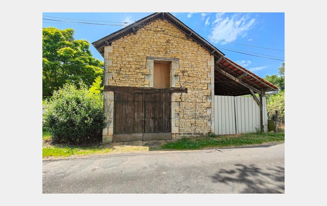 Agence Immobilière Berland Bennett : Maison / Villa | RUFFEC (16700) | 130 m2 | 107 900 € 