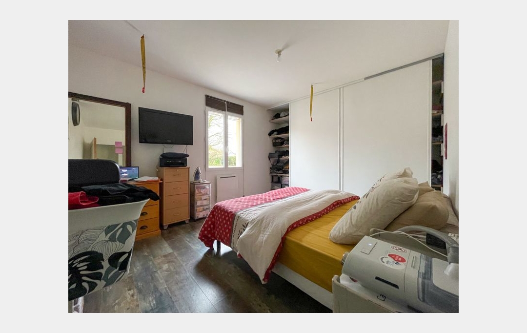 Agence Immobilière Berland Bennett : Maison / Villa | RUFFEC (16700) | 117 m2 | 169 900 € 