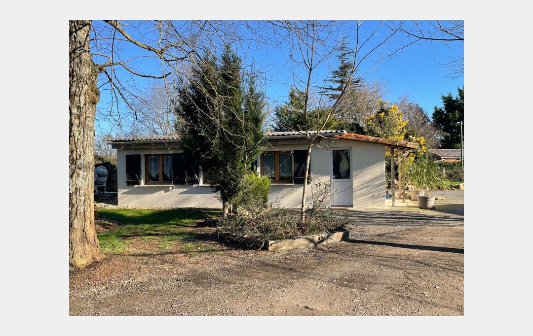 Agence Immobilière Berland Bennett : Maison / Villa | RUFFEC (16700) | 117 m2 | 169 900 € 