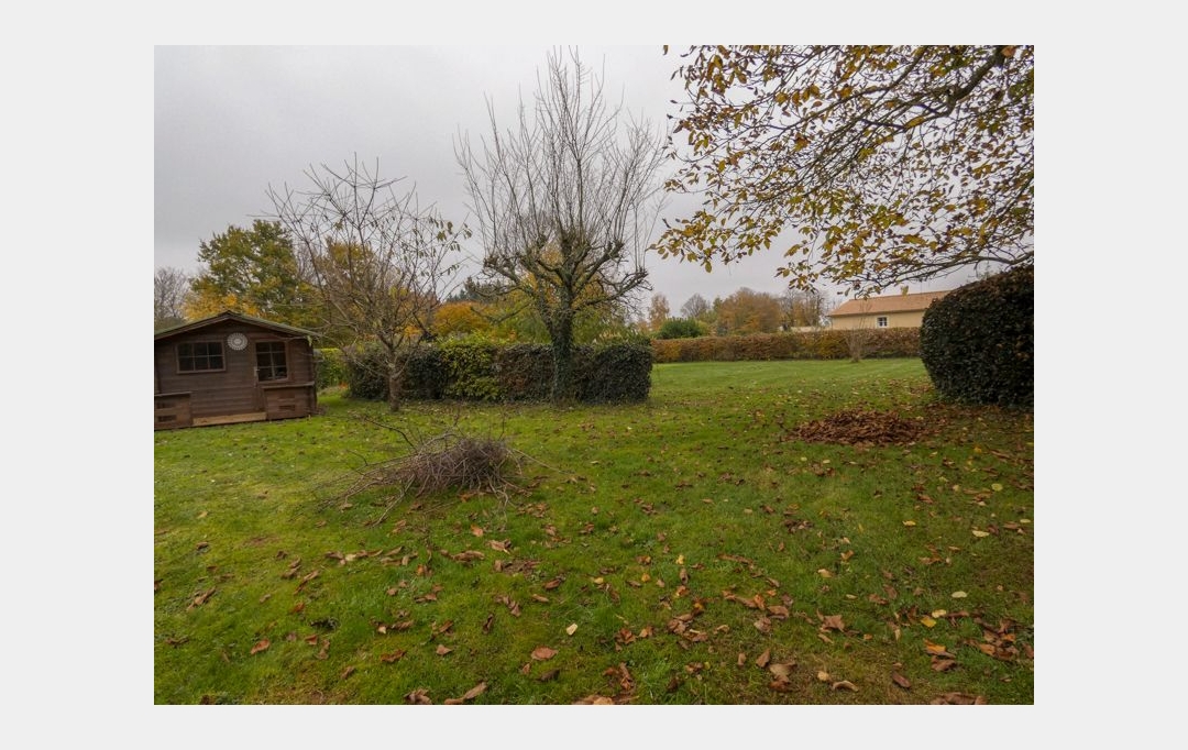 Agence Immobilière Berland Bennett : Maison / Villa | SAUZE-VAUSSAIS (79190) | 120 m2 | 181 900 € 