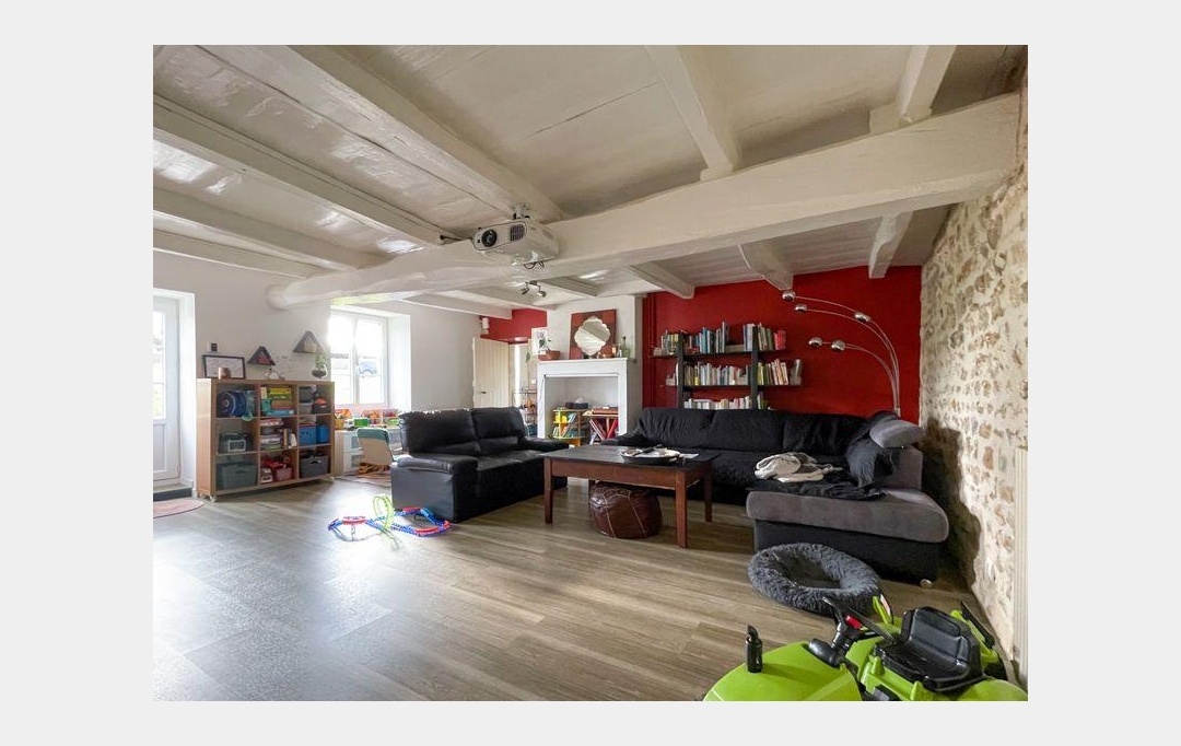 Agence Immobilière Berland Bennett : Maison / Villa | MELLE (79500) | 150 m2 | 217 000 € 