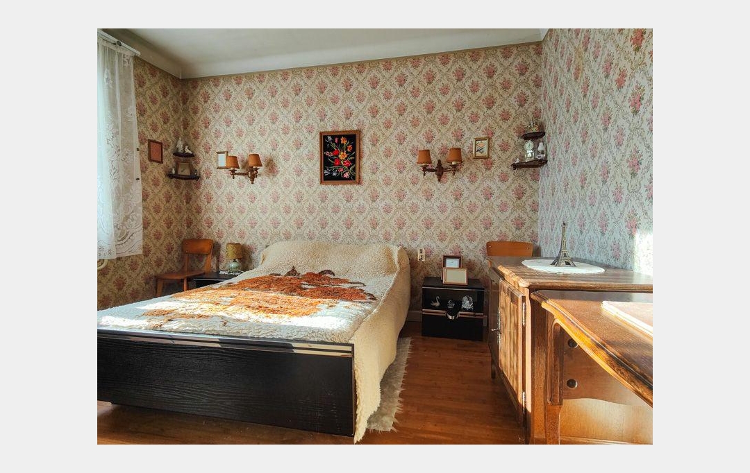 Agence Immobilière Berland Bennett : Maison / Villa | SAUZE-VAUSSAIS (79190) | 113 m2 | 103 550 € 