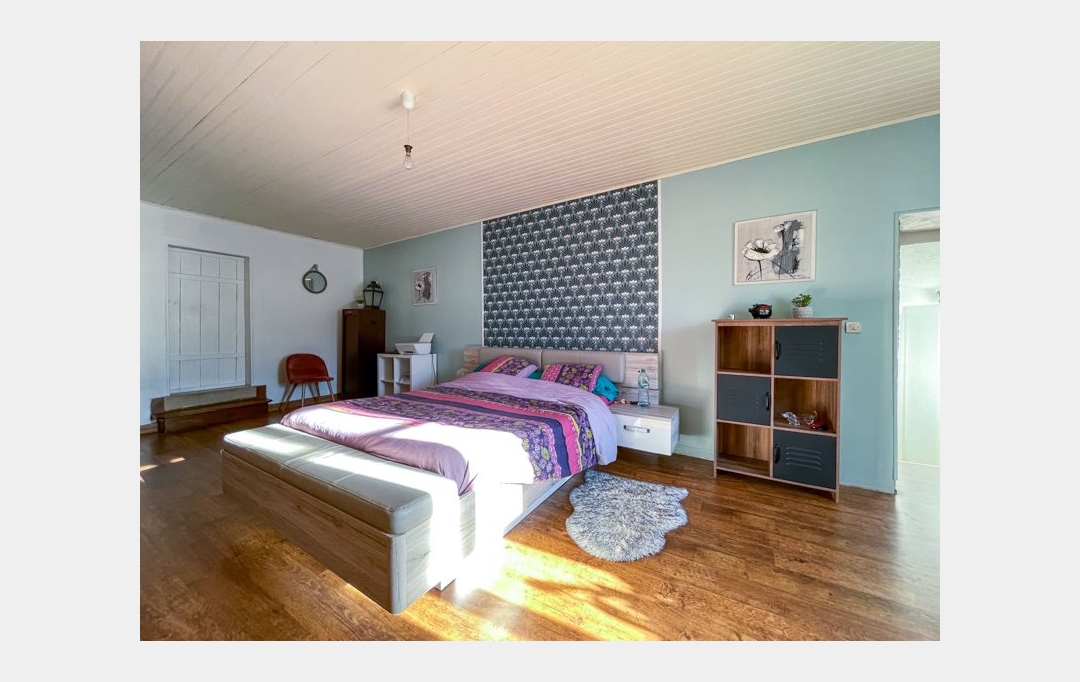 Agence Immobilière Berland Bennett : Maison / Villa | CHEF-BOUTONNE (79110) | 215 m2 | 217 700 € 