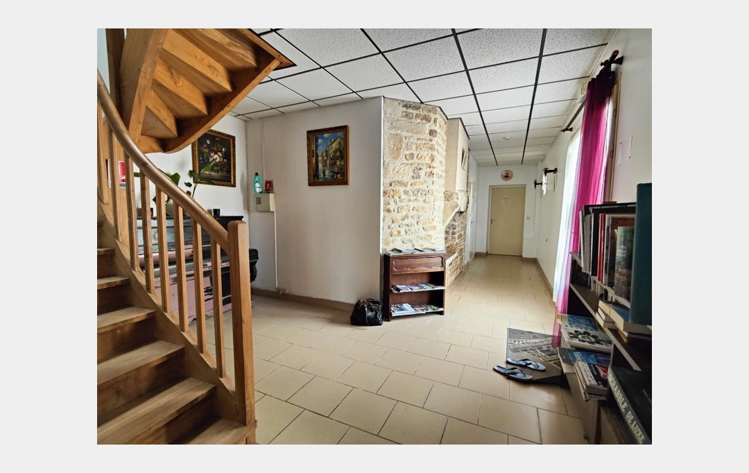 Agence Immobilière Berland Bennett : House | CHARROUX (86250) | 367 m2 | 171 600 € 
