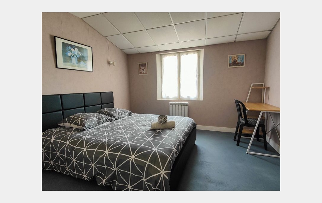 Agence Immobilière Berland Bennett : House | CHARROUX (86250) | 367 m2 | 171 600 € 