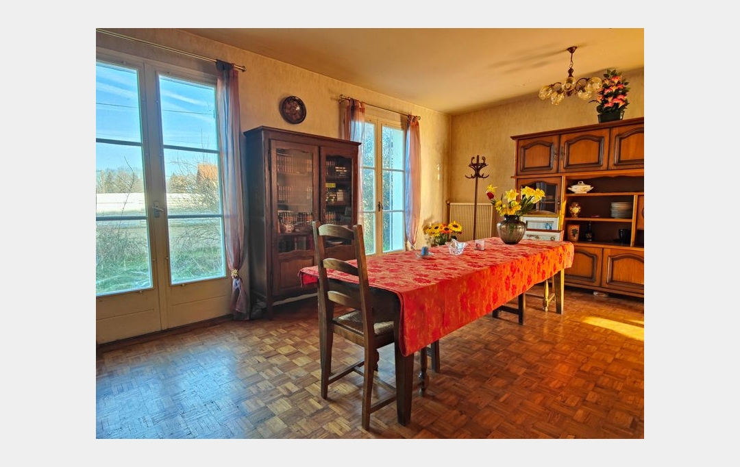 Agence Immobilière Berland Bennett : Maison / Villa | SAUZE-VAUSSAIS (79190) | 93 m2 | 71 955 € 