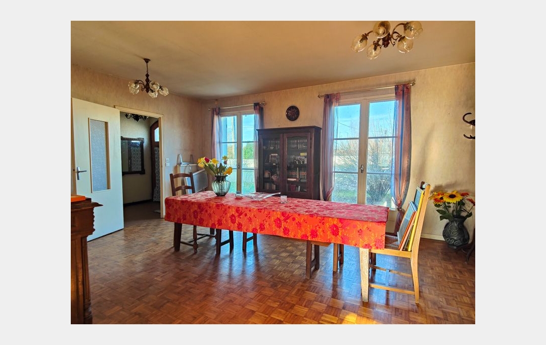 Agence Immobilière Berland Bennett : Maison / Villa | SAUZE-VAUSSAIS (79190) | 93 m2 | 71 955 € 