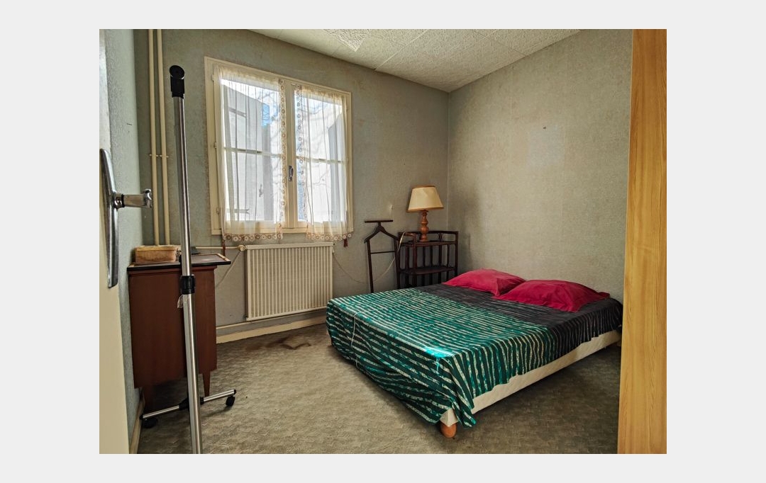 Agence Immobilière Berland Bennett : Maison / Villa | SAUZE-VAUSSAIS (79190) | 93 m2 | 71 955 € 