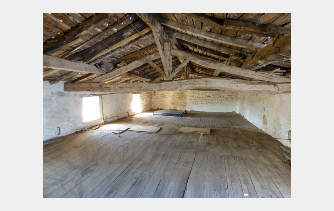 Agence Immobilière Berland Bennett : Maison / Villa | SAUZE-VAUSSAIS (79190) | 86 m2 | 109 000 € 