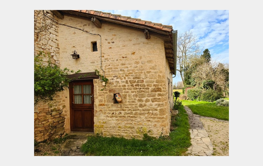 Agence Immobilière Berland Bennett : Maison / Villa | SAUZE-VAUSSAIS (79190) | 126 m2 | 139 800 € 