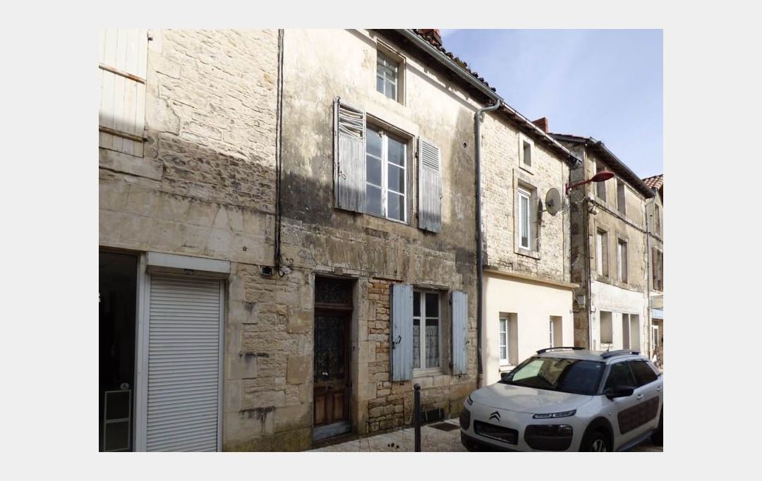 Agence Immobilière Berland Bennett : Maison / Villa | SAUZE-VAUSSAIS (79190) | 101 m2 | 49 950 € 