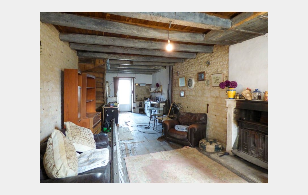 Agence Immobilière Berland Bennett : Maison / Villa | SAUZE-VAUSSAIS (79190) | 101 m2 | 49 950 € 