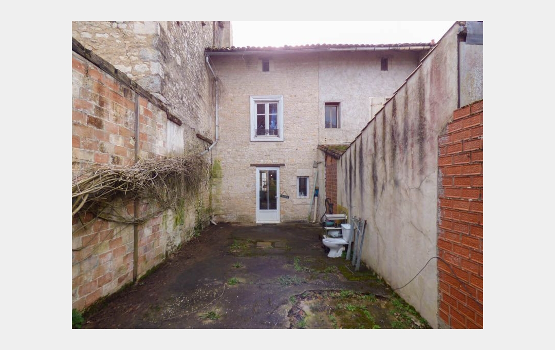 Agence Immobilière Berland Bennett : Maison / Villa | SAUZE-VAUSSAIS (79190) | 101 m2 | 49 950 € 