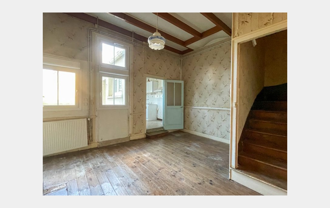 Agence Immobilière Berland Bennett : Maison / Villa | SAUZE-VAUSSAIS (79190) | 110 m2 | 82 500 € 