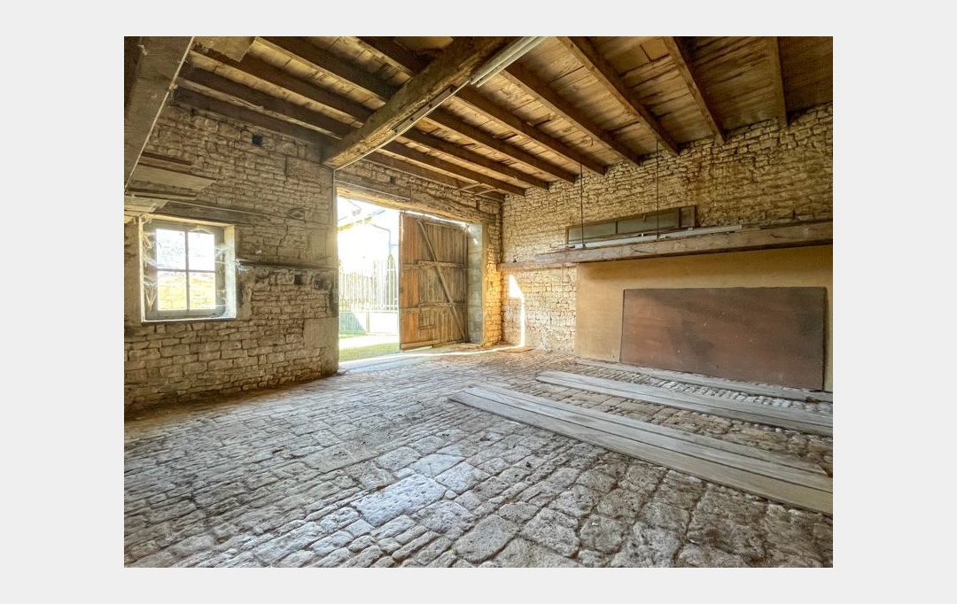 Agence Immobilière Berland Bennett : Maison / Villa | SAUZE-VAUSSAIS (79190) | 110 m2 | 82 500 € 