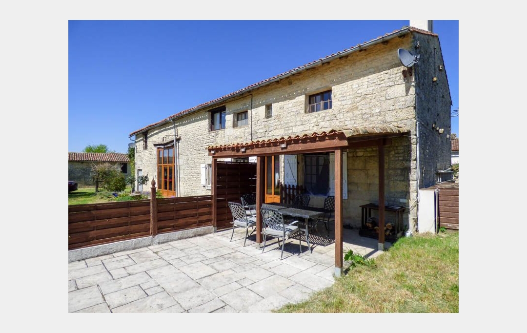 Agence Immobilière Berland Bennett : Maison / Villa | CHEF-BOUTONNE (79110) | 224 m2 | 233 640 € 