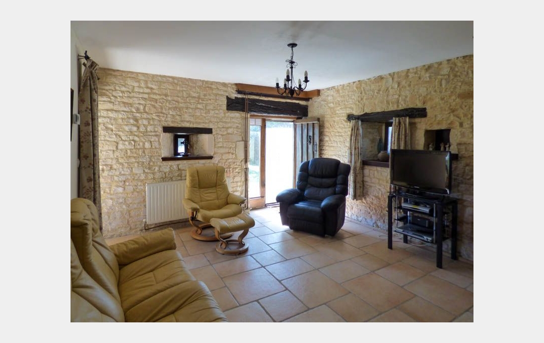 Agence Immobilière Berland Bennett : Maison / Villa | CHEF-BOUTONNE (79110) | 224 m2 | 233 640 € 