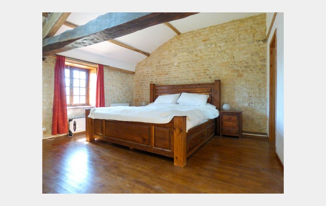 Agence Immobilière Berland Bennett : Maison / Villa | CHEF-BOUTONNE (79110) | 224 m2 | 233 640 € 