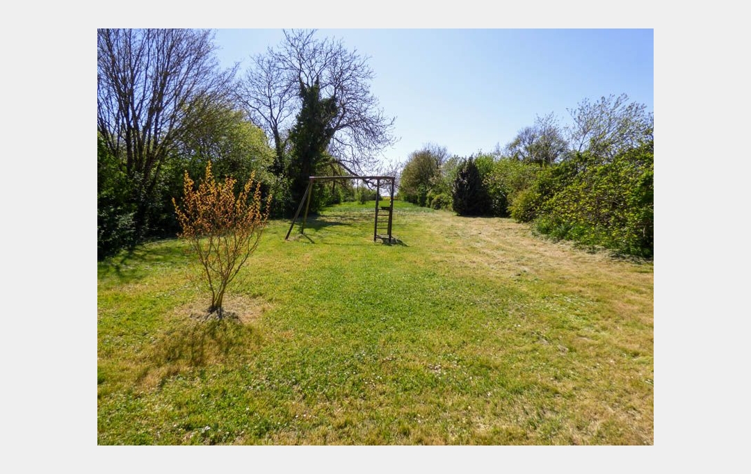 Agence Immobilière Berland Bennett : Maison / Villa | CHEF-BOUTONNE (79110) | 224 m2 | 233 640 € 