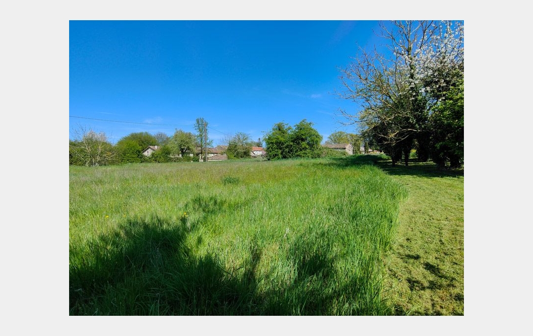 Agence Immobilière Berland Bennett : Maison / Villa | SAUZE-VAUSSAIS (79190) | 135 m2 | 109 000 € 