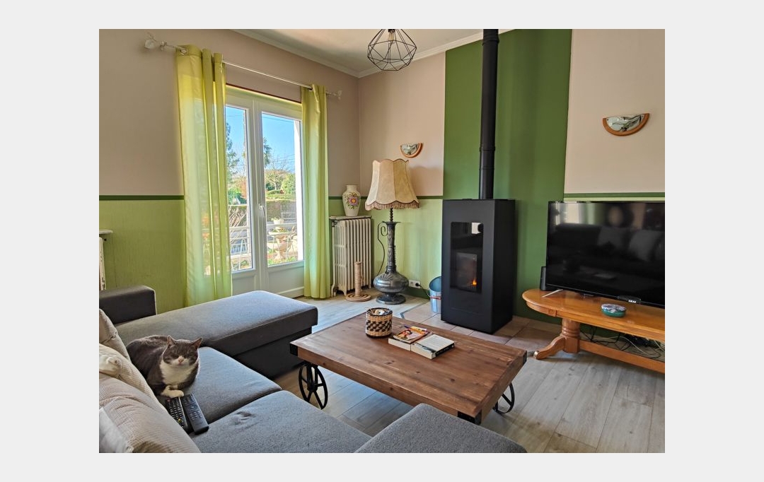 Agence Immobilière Berland Bennett : Maison / Villa | CIVRAY (86400) | 105 m2 | 119 500 € 