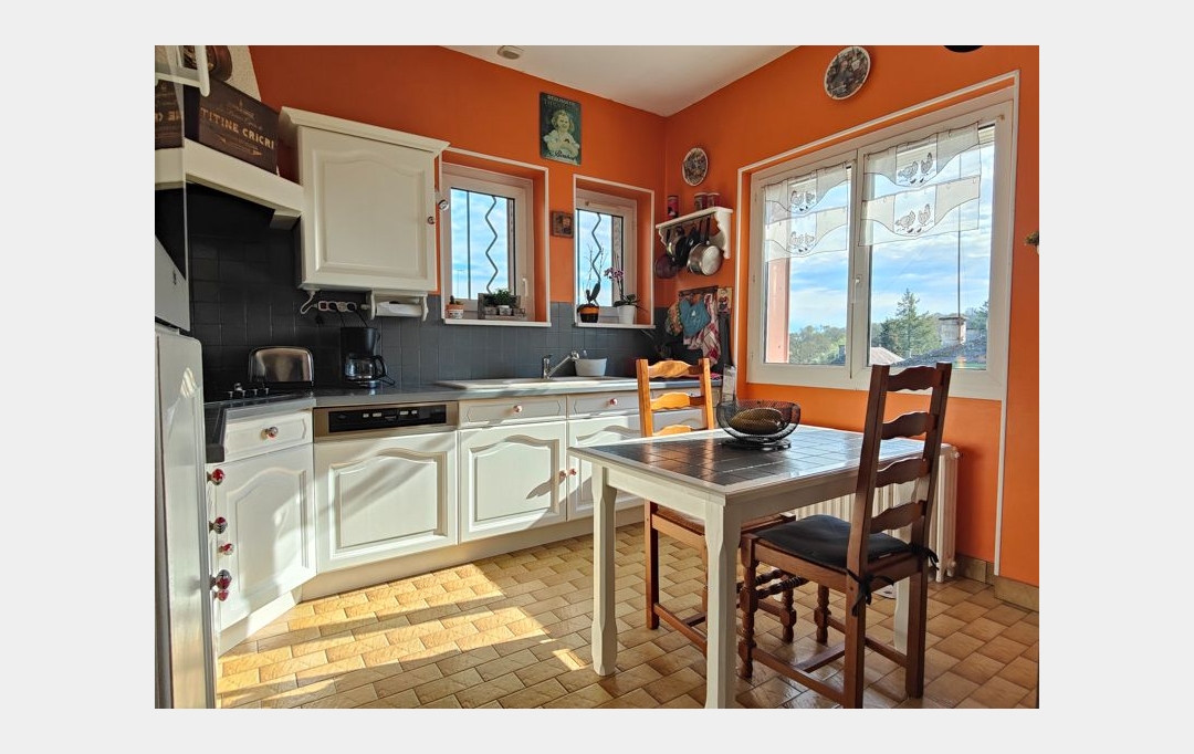 Agence Immobilière Berland Bennett : Maison / Villa | CIVRAY (86400) | 105 m2 | 119 500 € 