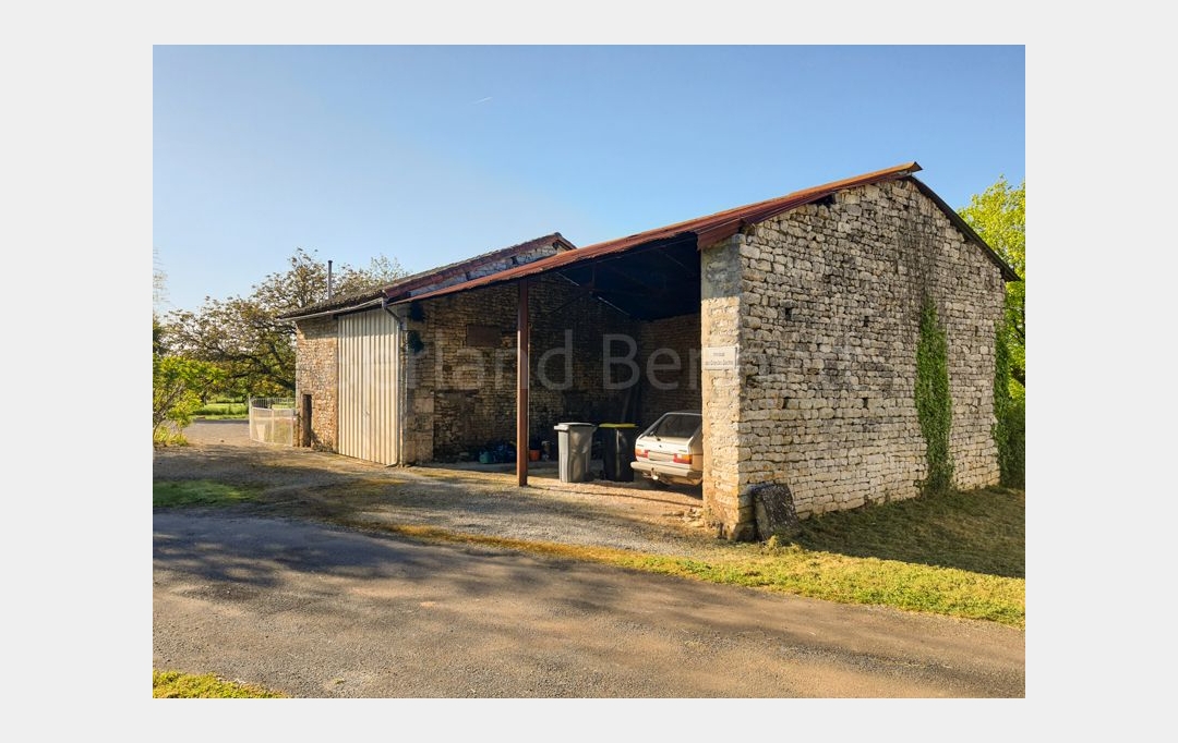 Agence Immobilière Berland Bennett : Maison / Villa | VILLEFAGNAN (16240) | 190 m2 | 186 725 € 