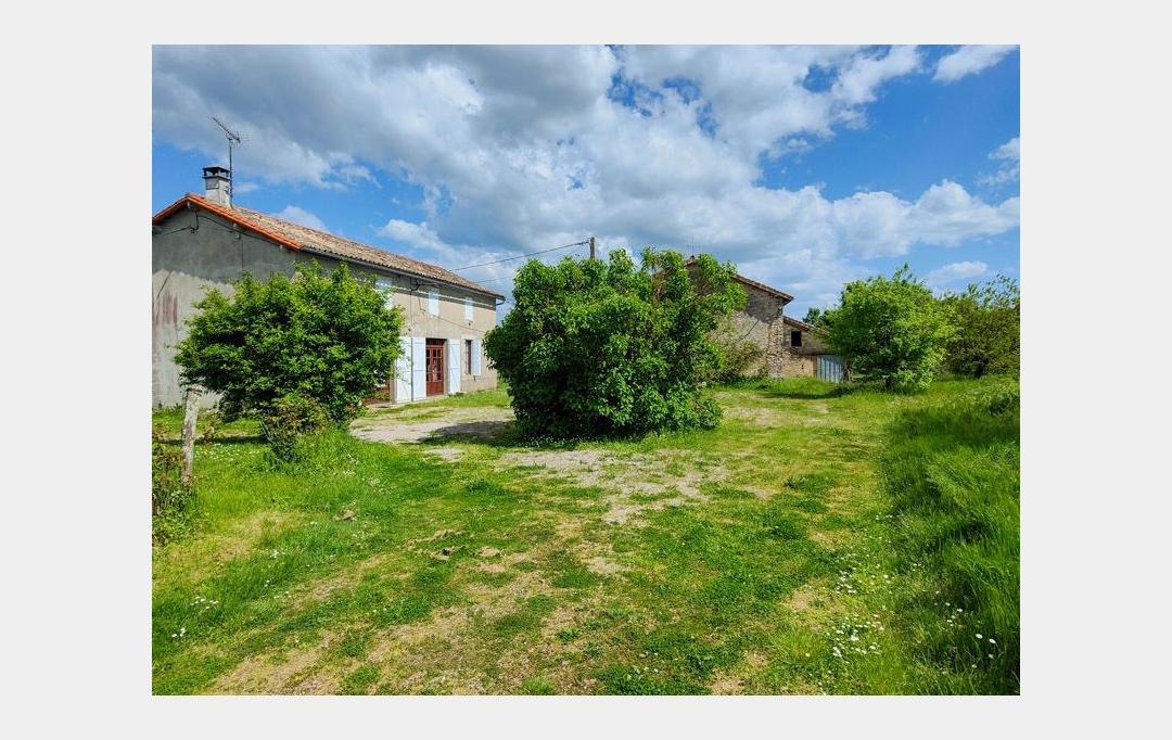 Agence Immobilière Berland Bennett : Maison / Villa | SAUZE-VAUSSAIS (79190) | 166 m2 | 119 350 € 