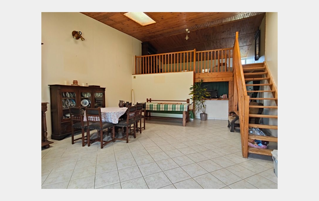Agence Immobilière Berland Bennett : Maison / Villa | SAUZE-VAUSSAIS (79190) | 166 m2 | 134 500 € 
