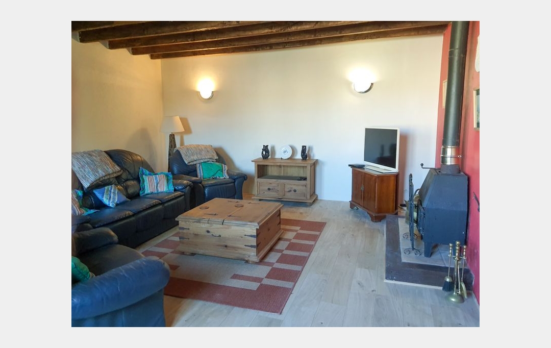 Agence Immobilière Berland Bennett : Maison / Villa | LA FORET-DE-TESSE (16240) | 190 m2 | 186 725 € 