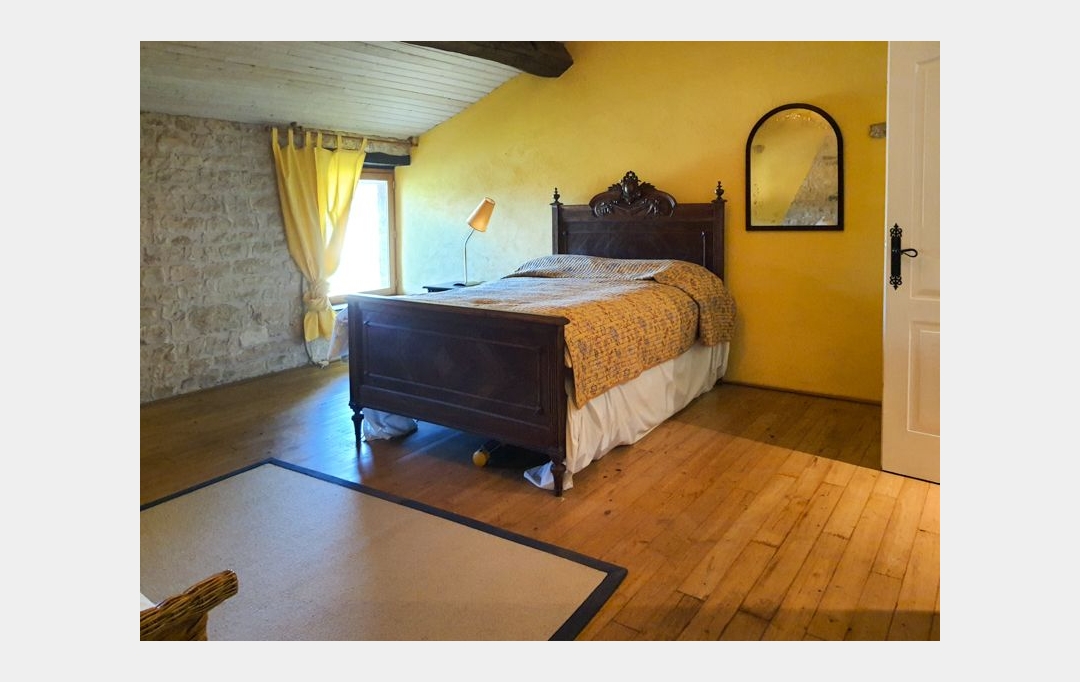 Agence Immobilière Berland Bennett : Maison / Villa | LA FORET-DE-TESSE (16240) | 190 m2 | 186 725 € 