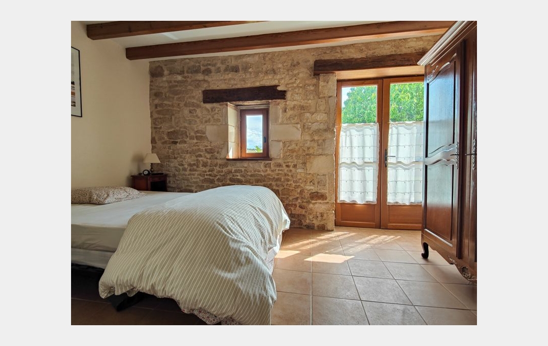 Agence Immobilière Berland Bennett : Maison / Villa | CIVRAY (86400) | 146 m2 | 223 000 € 