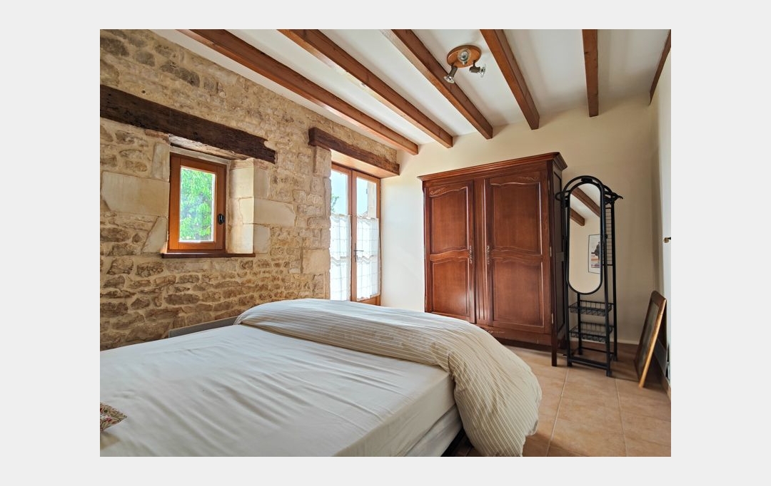 Agence Immobilière Berland Bennett : Maison / Villa | CIVRAY (86400) | 146 m2 | 223 000 € 