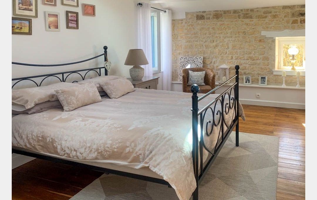 Agence Immobilière Berland Bennett : Maison / Villa | SAUZE-VAUSSAIS (79190) | 303 m2 | 379 800 € 