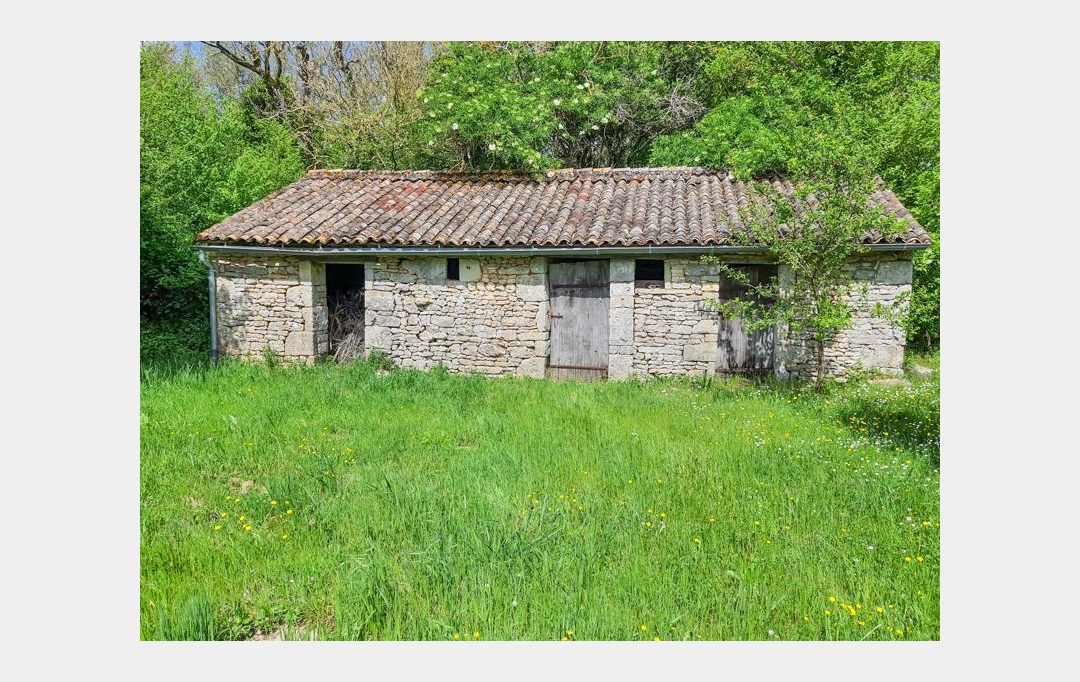 Agence Immobilière Berland Bennett : Maison / Villa | LEZAY (79120) | 177 m2 | 233 200 € 