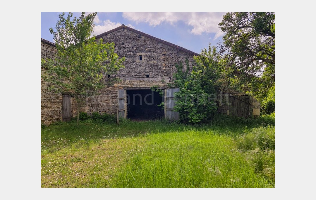 Agence Immobilière Berland Bennett : Maison / Villa | LEZAY (79120) | 177 m2 | 233 200 € 