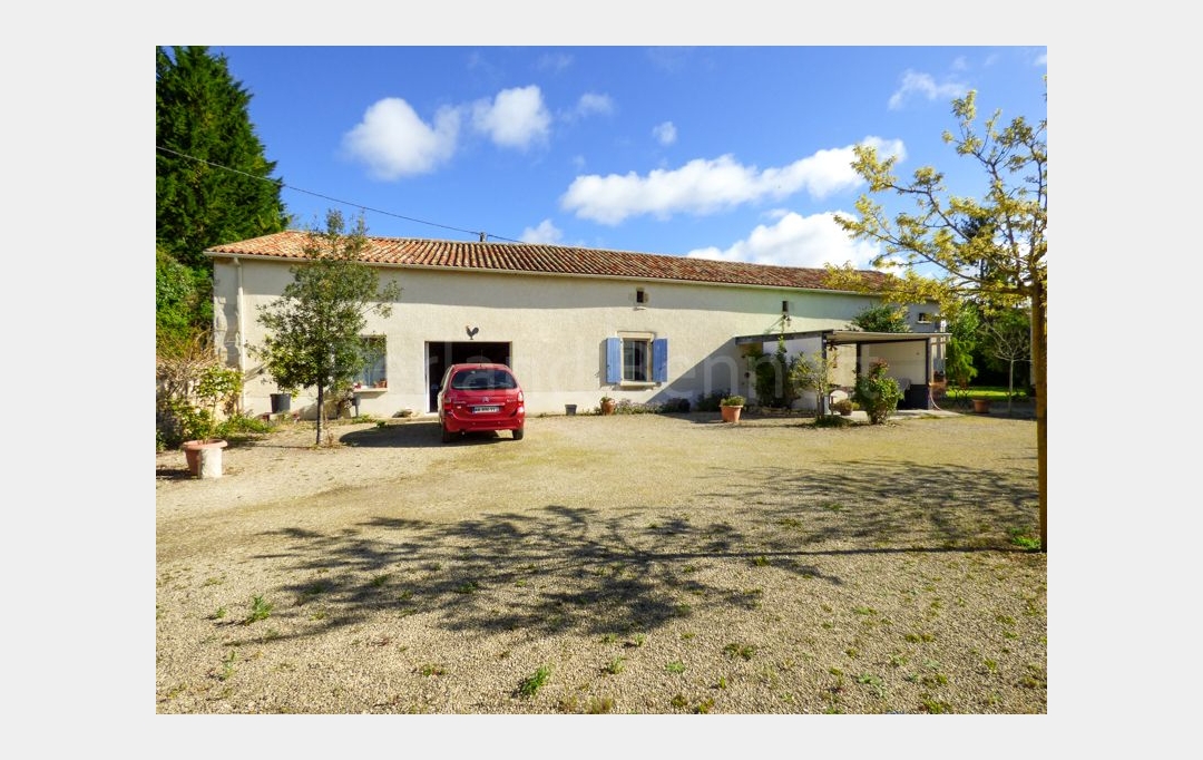 Agence Immobilière Berland Bennett : Maison / Villa | SAUZE-VAUSSAIS (79190) | 125 m2 | 171 200 € 