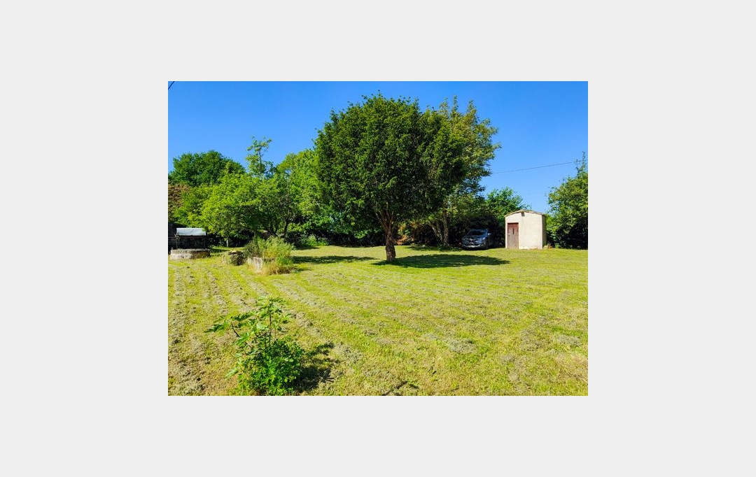 Agence Immobilière Berland Bennett : House | CHEF-BOUTONNE (79110) | 135 m2 | 129 600 € 