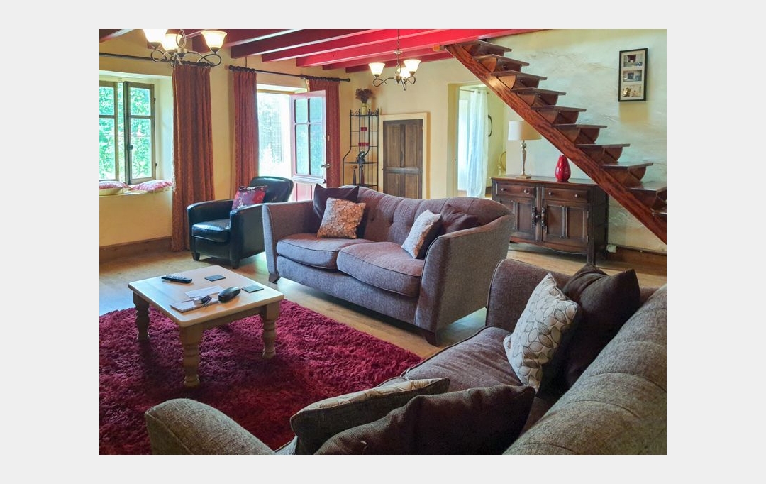 Agence Immobilière Berland Bennett : Maison / Villa | SAUZE-VAUSSAIS (79190) | 152 m2 | 160 950 € 