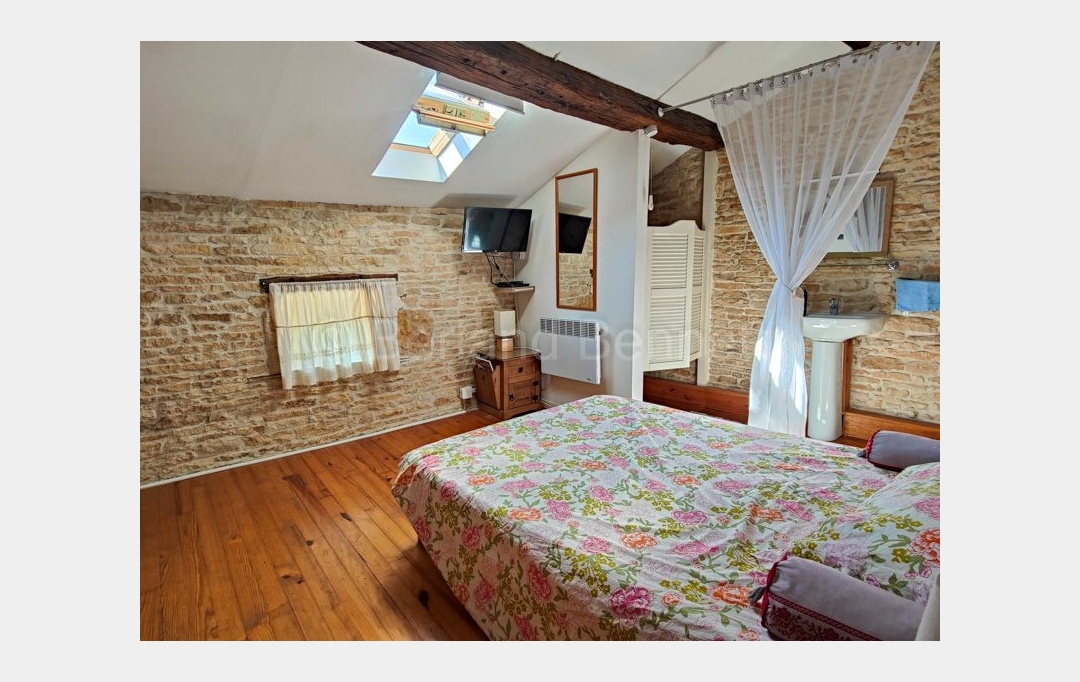 Agence Immobilière Berland Bennett : Maison / Villa | MESSE (79120) | 211 m2 | 349 000 € 