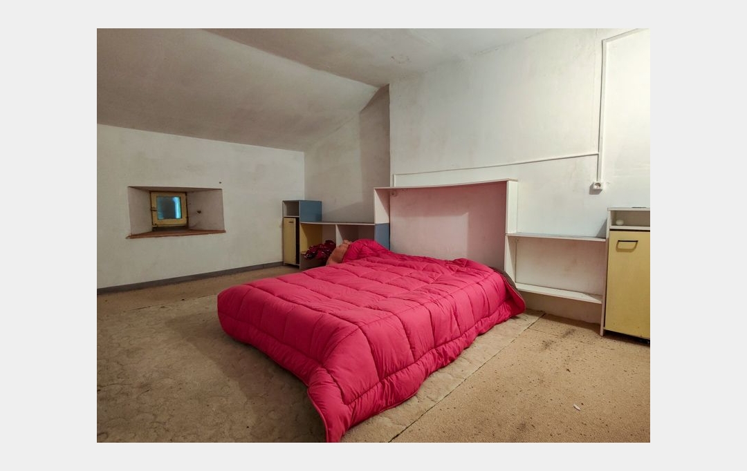 Agence Immobilière Berland Bennett : Maison / Villa | LEZAY (79120) | 204 m2 | 144 800 € 