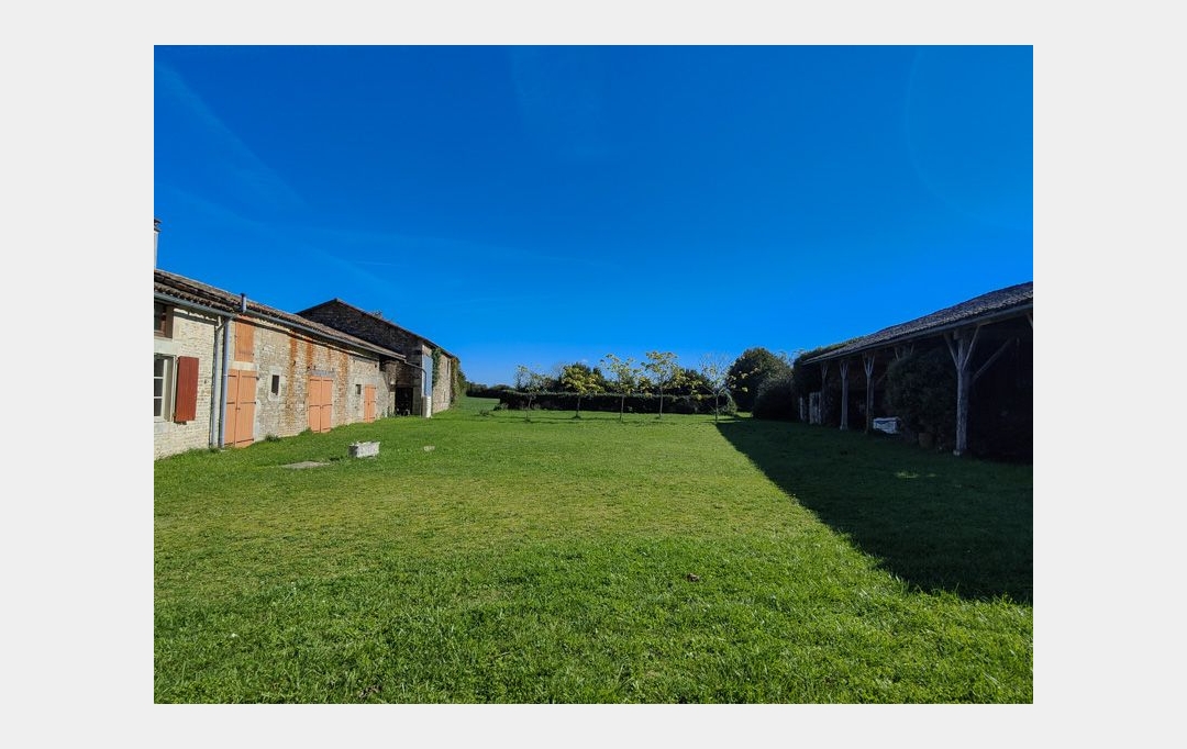 Agence Immobilière Berland Bennett : House | SAUZE-VAUSSAIS (79190) | 150 m2 | 159 100 € 