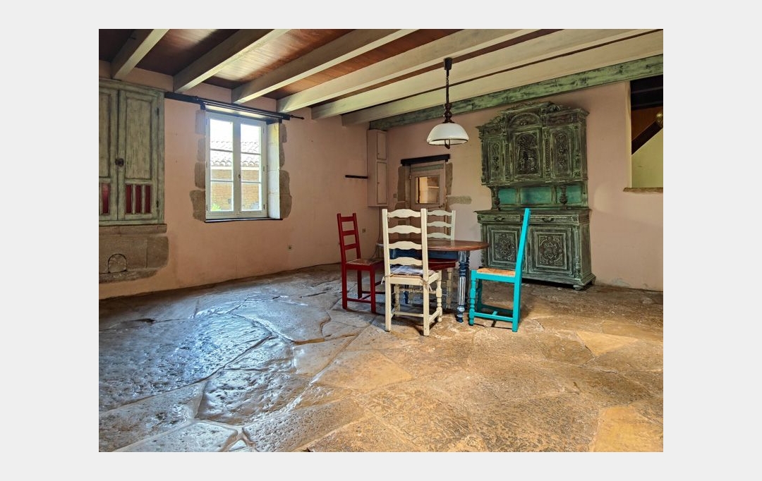 Agence Immobilière Berland Bennett : House | LEZAY (79120) | 106 m2 | 119 350 € 