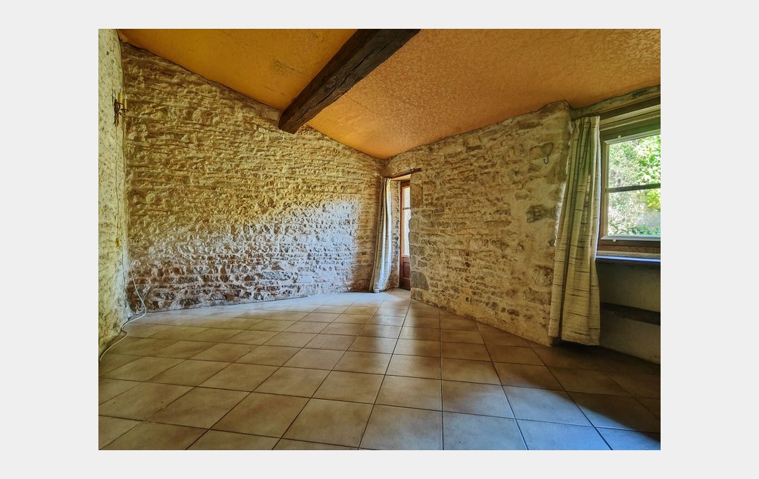 Agence Immobilière Berland Bennett : House | LEZAY (79120) | 106 m2 | 119 350 € 