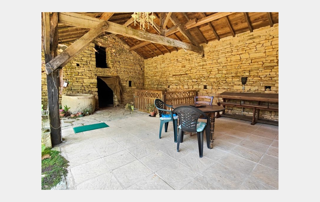 Agence Immobilière Berland Bennett : House | LEZAY (79120) | 106 m2 | 119 350 € 