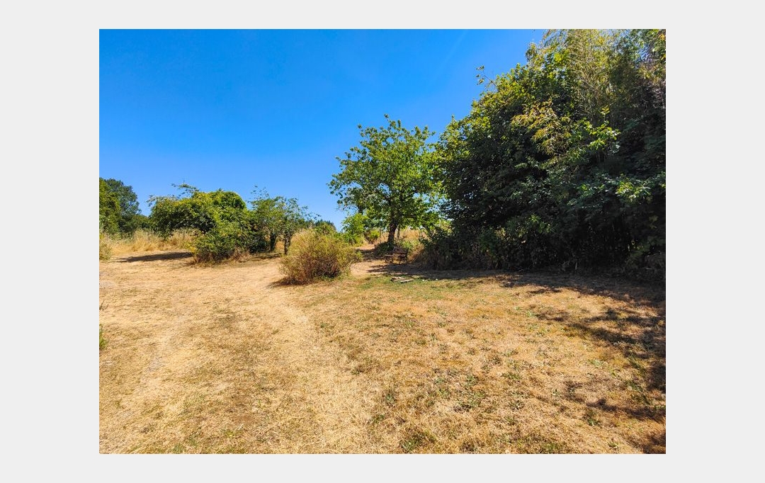 Agence Immobilière Berland Bennett : Maison / Villa | SAUZE-VAUSSAIS (79190) | 95 m2 | 71 955 € 