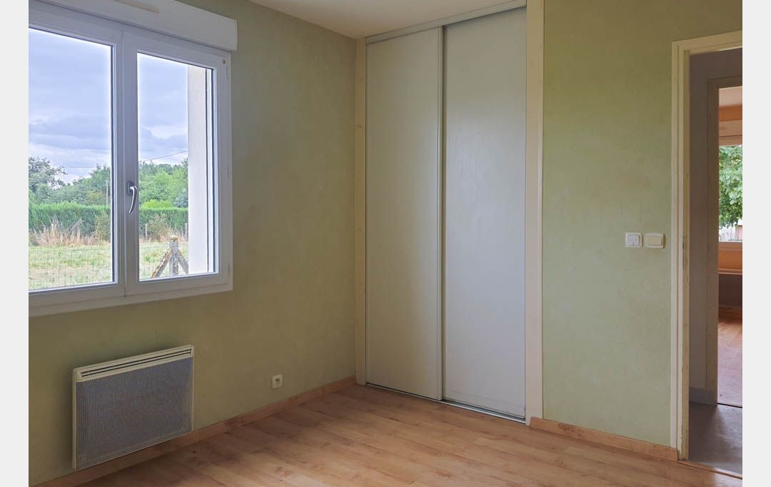 Agence Immobilière Berland Bennett : Maison / Villa | SAUZE-VAUSSAIS (79190) | 95 m2 | 155 000 € 